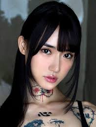 Sui Mizumori เสน่ห์ทะลุขีดจำกัด ดาวรุ่งหน้าใสผู้ครองใจคนทั้งโลกด้วยรอยยิ้มเดียว